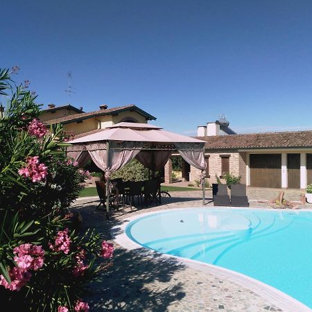 B&B Il Martin Pescatore Bagnolo San Vito Ngoại thất bức ảnh