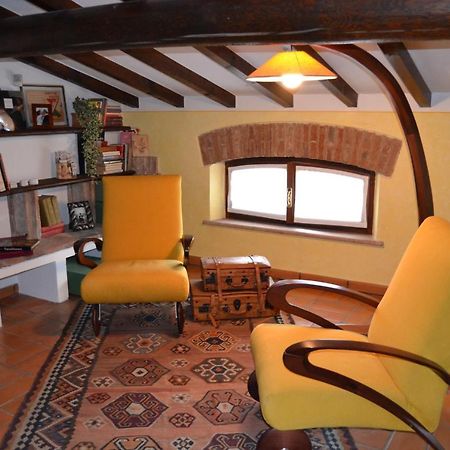 B&B Il Martin Pescatore Bagnolo San Vito Ngoại thất bức ảnh
