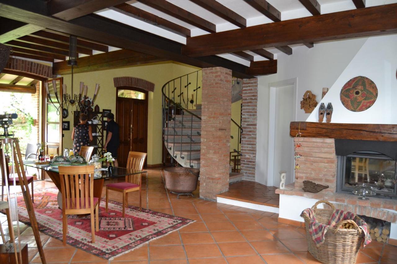 B&B Il Martin Pescatore Bagnolo San Vito Ngoại thất bức ảnh