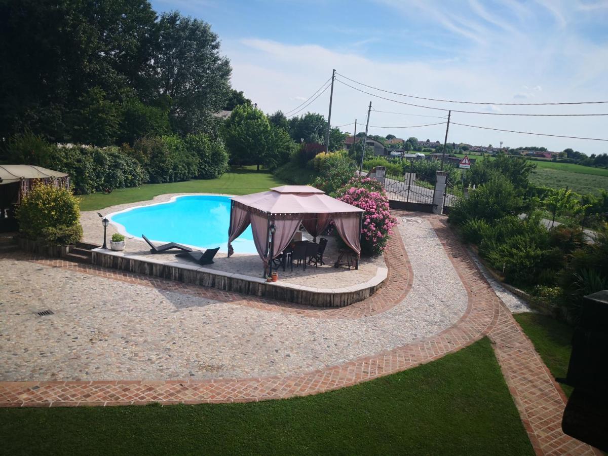 B&B Il Martin Pescatore Bagnolo San Vito Ngoại thất bức ảnh